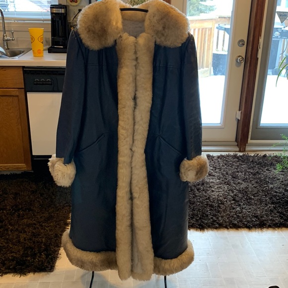 Vintage Jackets & Blazers - Leather/shearling vintage coat